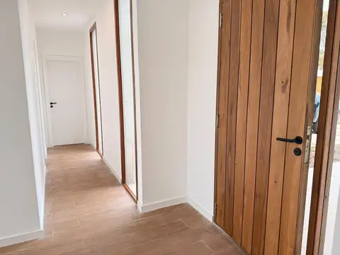 Casa  en Venta en Santa Elena, Pilar del este, Pilar