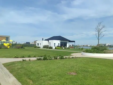 Terreno en Venta de 1415,0 m2