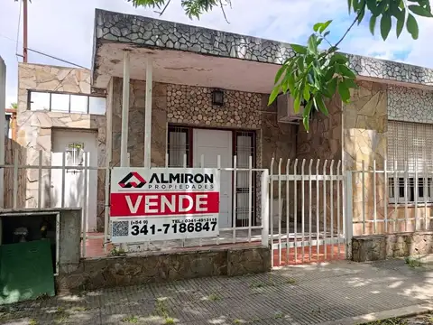 Venta | Casa | 2 Dormitorios | Capitán Bermúdez | Barrio Villa Cassini