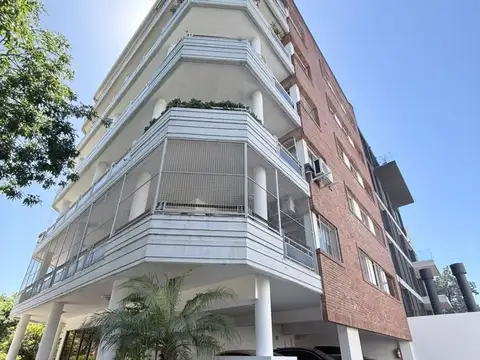 PISO 3 AMBIENTES CON 2 COCHERAS