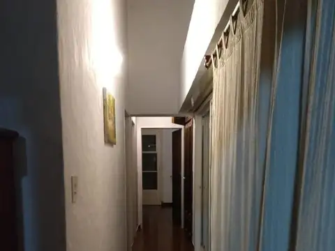 VENTA CASA 4 AMBIENTES, BARRIO STA. BRIGIDA, LOS CARDALES