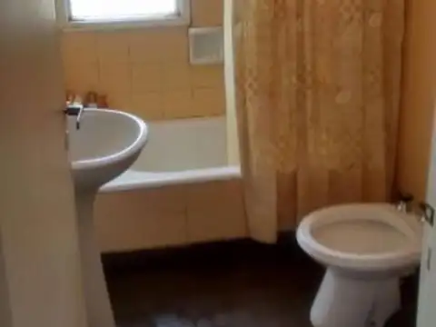 Departamento en Alquiler Temporal en La Perla Sur, $ 0