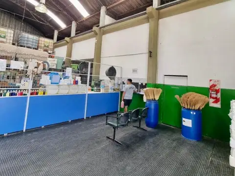 Galpon en pilar centro ruta 25