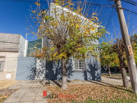 Depto Tipo Casa en Venta en Loma Hermosa, USD 94.900