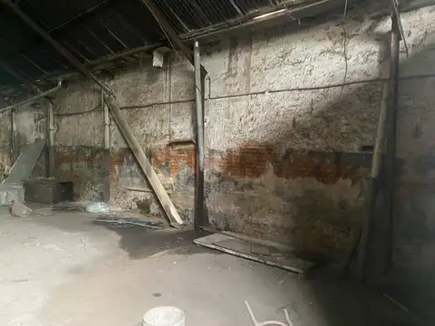 Galpon en Venta 36  mts Fondo