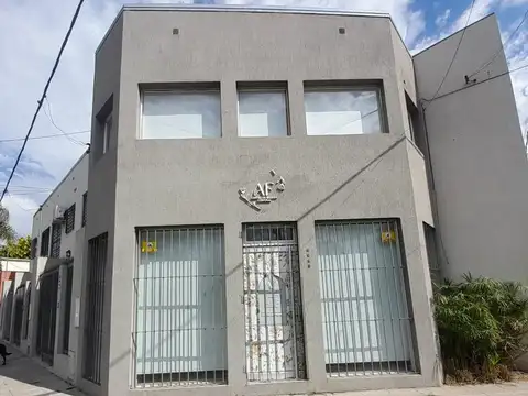 Local Comercial dos plantas