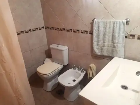Casa  VENTA de 3 ambientes en Marcos PAZ PERMUTA