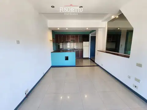 Av. del Golf 1400, Piso 1