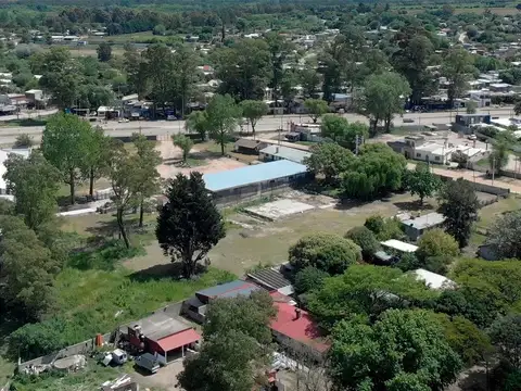 Alquiler casa con gran predio en Barros Blancos