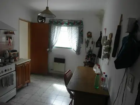 Depto Tipo Casa en Venta de 4 ambientes