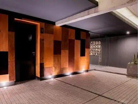 Cochera en República de la Sexta