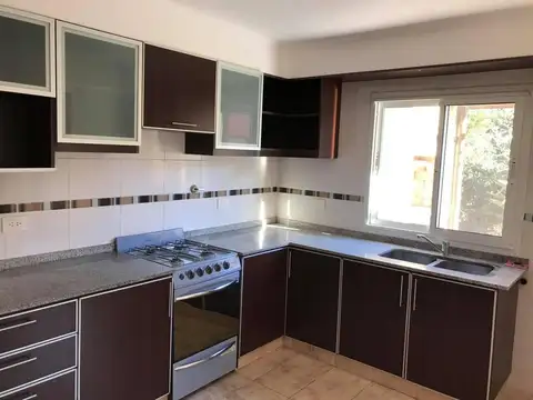 Venta de Duplex 3 AMBIENTES en Canning, Ezeiza