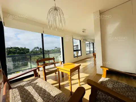 Departamento 5 ambientes con 3 baños