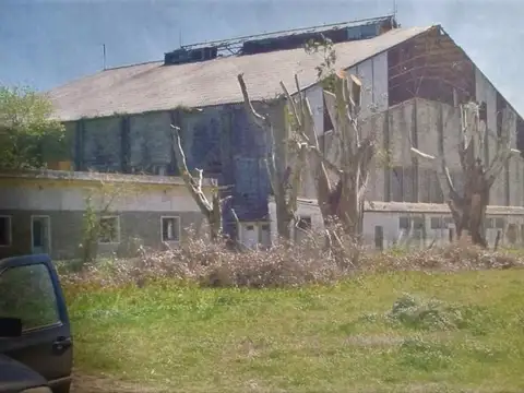 Depósito en venta en Ezeiza