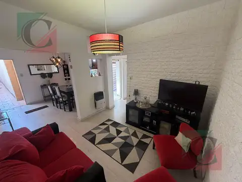 Depto Tipo Casa en Venta de 2 ambientes