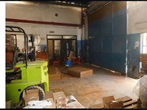 Galpon en Venta 18  mts Frente