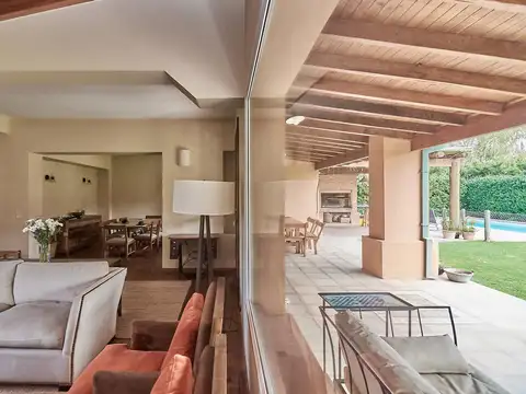 Casa en Alquiler en Santa Barbara, USD 4.000