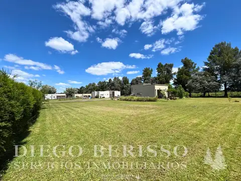 Terreno en Venta 20  mts Fondo