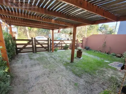 Depto Tipo Casa en Venta de 2 dormitorios