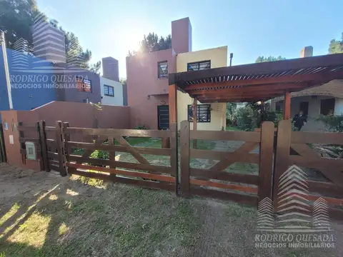 Depto Tipo Casa en Venta de 4 ambientes