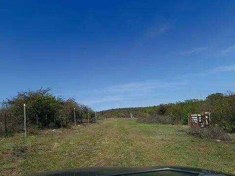 Terreno en Venta en La Falda, USD 17.700