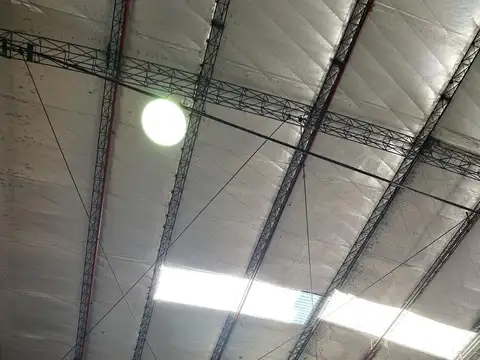 Galpon en Alquiler en Pompeya, USD 45.000