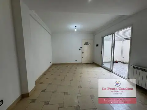 Depto Tipo Casa en Venta de 4 ambientes