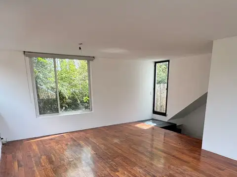 Venta PH 4 ambientes en ACASSUSO sin EXPENSAS