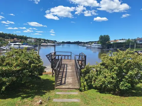 Calle Juan Díaz de Solís 6200