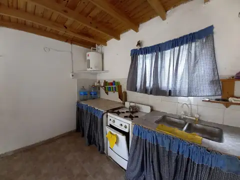 Casa 3 ambientes con 1 baño