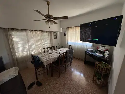 Venta PH y deposito en block - 3 amb al fondo más Deposito Guido 1100