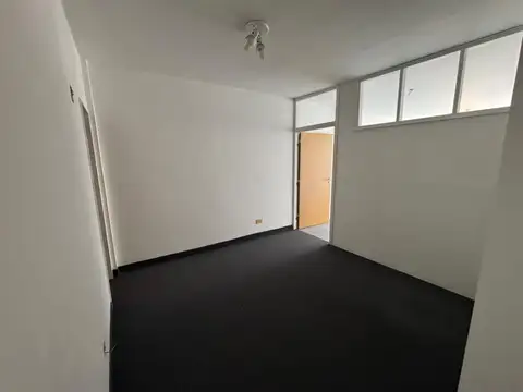 Oficina en Venta 40 años