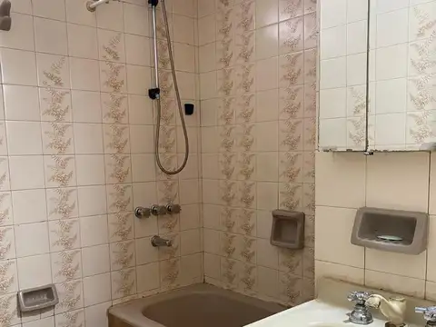 Departamento en Alquiler en Caballito, $ 600.000