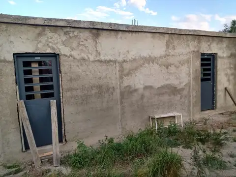 VENTA DE PROPIEDAD EN LAS CHACRAS