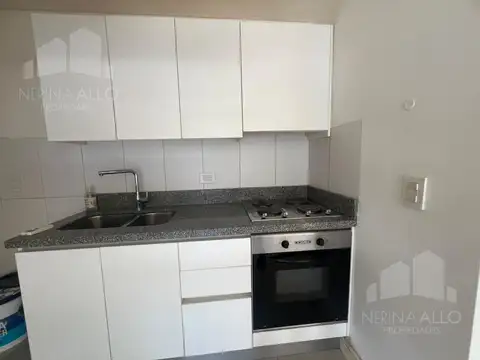 Departamento en Alquiler en Ituzaingo, $ 650.000