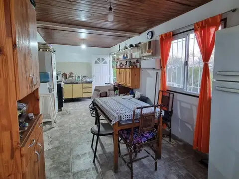 Casa en Venta en Arroyo Leyes, USD 40.000