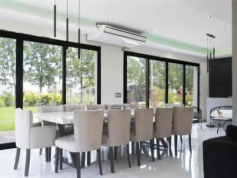 Casa en Venta 1 año