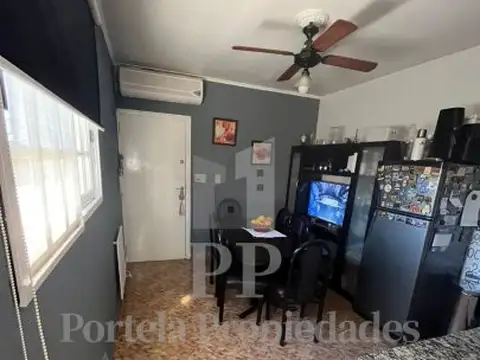 González Castillo 435 , Piso 2