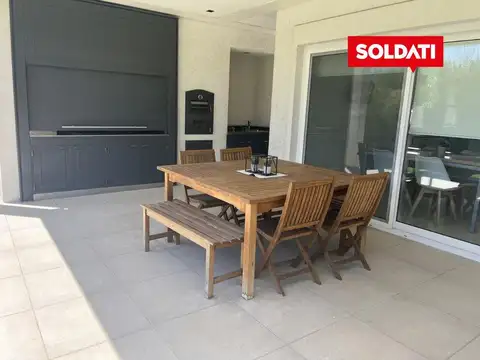 Casa en Alquiler Temporal al Noroeste