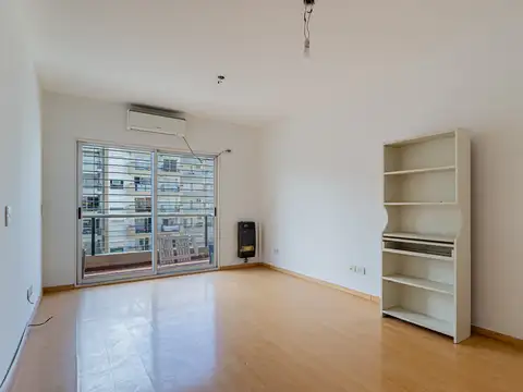 Tomás A. Le Bretón 4900, Piso 7