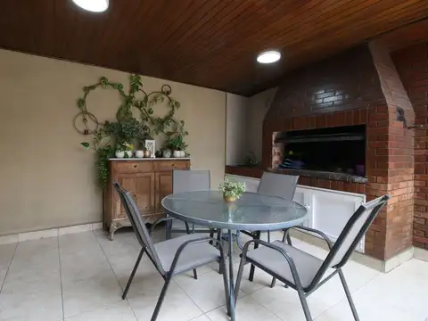 Pasaje Emilio Castelar 700