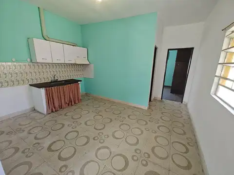 Casa en Alquiler con 1 cochera