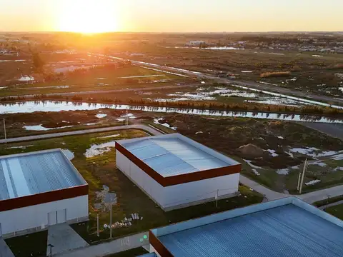 Galpón en alquiler de 2800 m2 a estrenar en Parque Industrial Avant Alvear