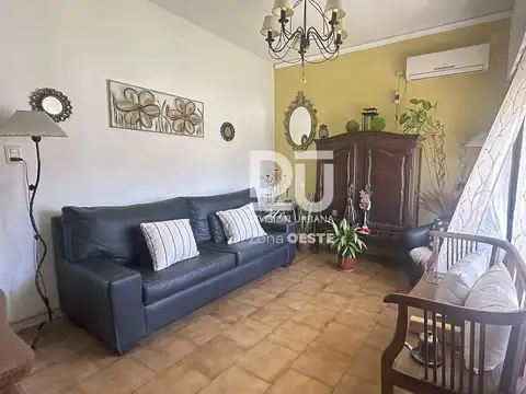 Casa céntrica a la venta en general Rodríguez