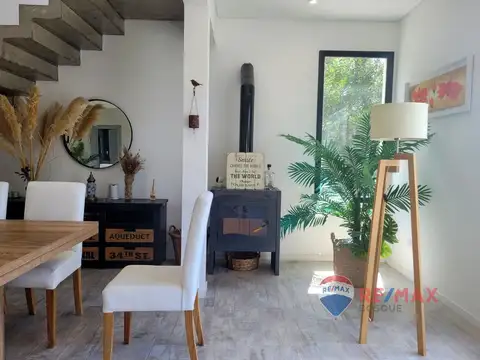 VENTA CASA COSTA ESMERALDA RESIDENCIAL II GAS NAT