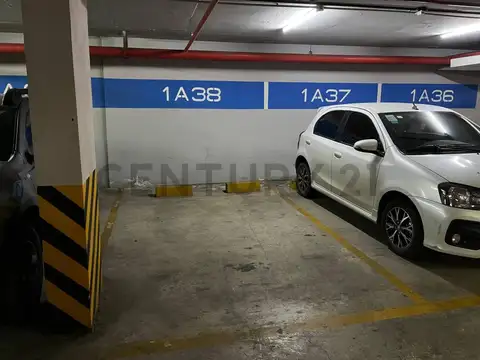 AV COLON 4800, Piso 0