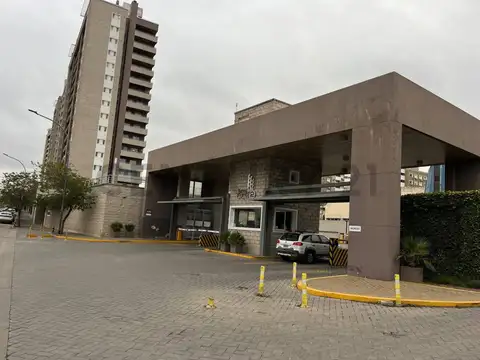 AV COLON 4800, Piso 0