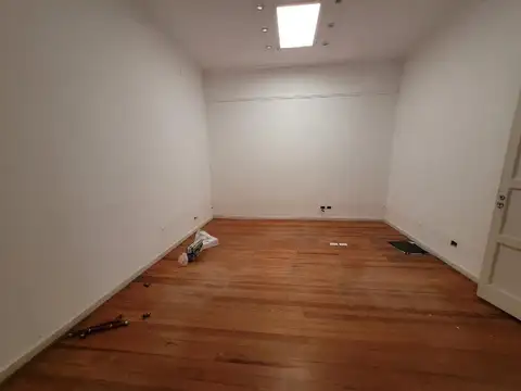 Oficina en Venta en Quilmes, USD 250.000