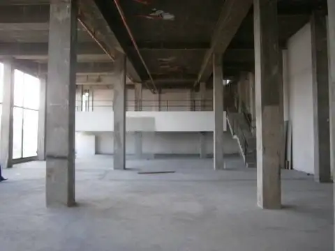 Local en Venta en Avellaneda, USD 600.000