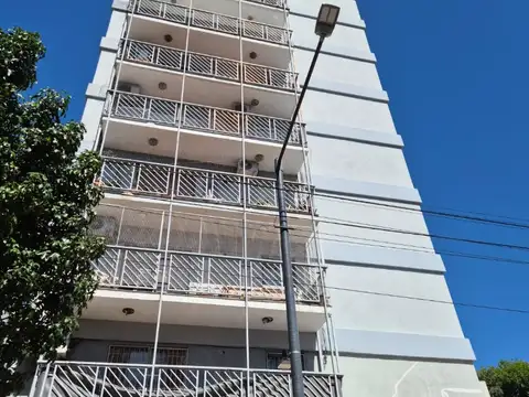 VENTA DEPARTAMENTO 4 AMBIENTES APTO CREDITO BANCARIO EN VILLA URQUIZA .